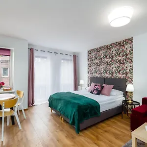 sleepway-apartment-english-dream.poznan-hotels.com/