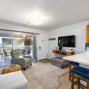 Kai Oceanfront Ferienhaus